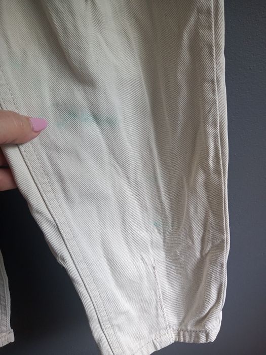 Spodnie denim jeans boyfriend 32 beżowe Sinsay