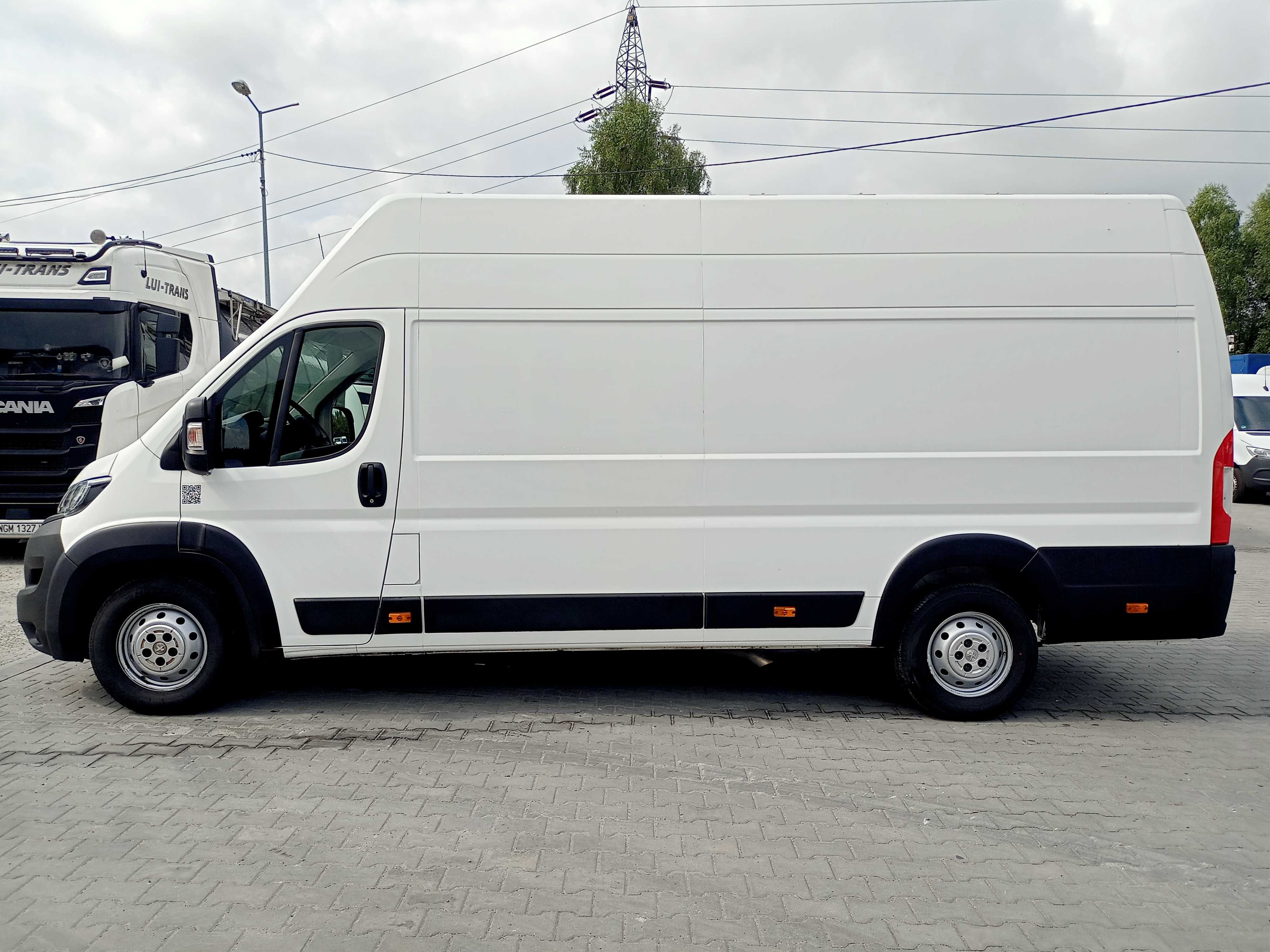 Wynajem busa Peugeot Boxer/2020R./L4H3/140KM/