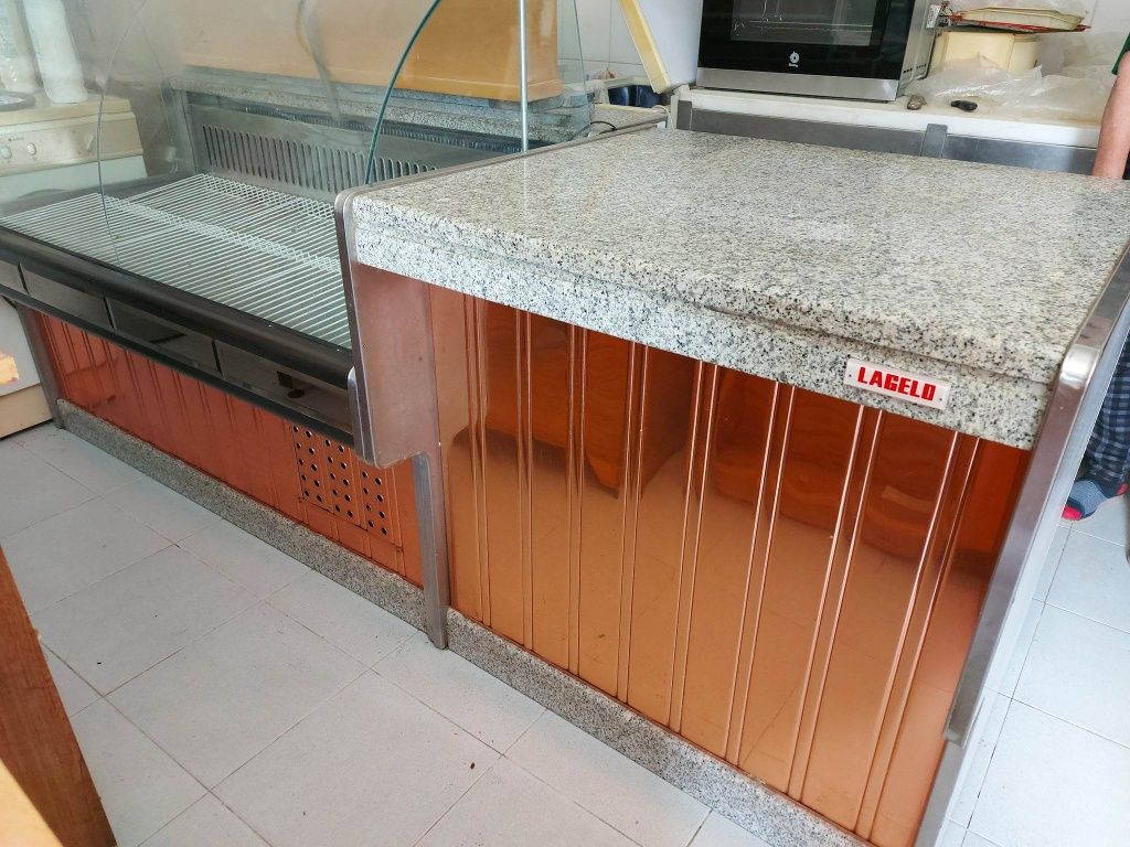 Vitrine frio mais movel de apoio