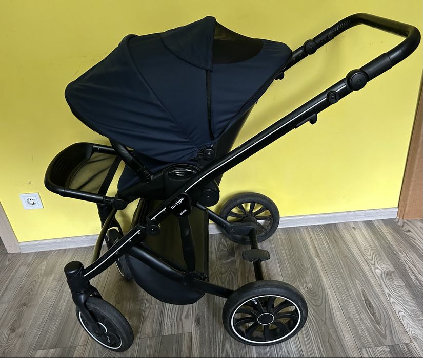 Продам коляску Anex m/type 2 в 1. 6500. Торг.