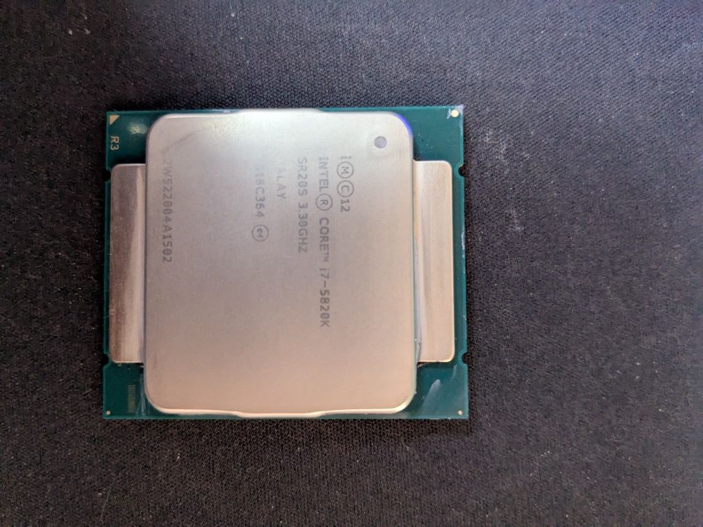 Комплект Asus x99 deluxe + i7-5820k+32gb ddr4+водянка