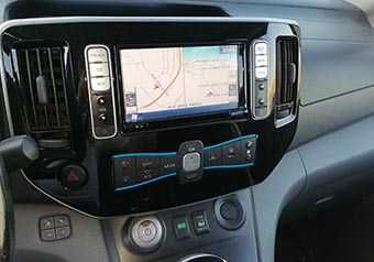 Carrinha Nissan e-200