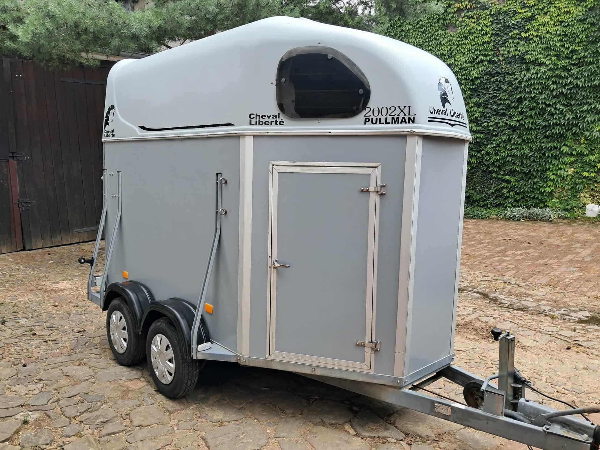 CHEVAL LIBERTE 2002 XL przyczepa na 2 konie