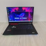 Asus ROG Strix G15  300Hz Ryzen 9 5900HX 16GB SSD 512GB RX 6800M