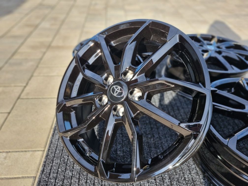Toyota Yaris 16" Felgi aluminiowe 5x100 Yaris IV 2020- Czarne alufelgi