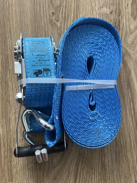 Pasy transportowe 9 metrów + Klamrą (nowe)