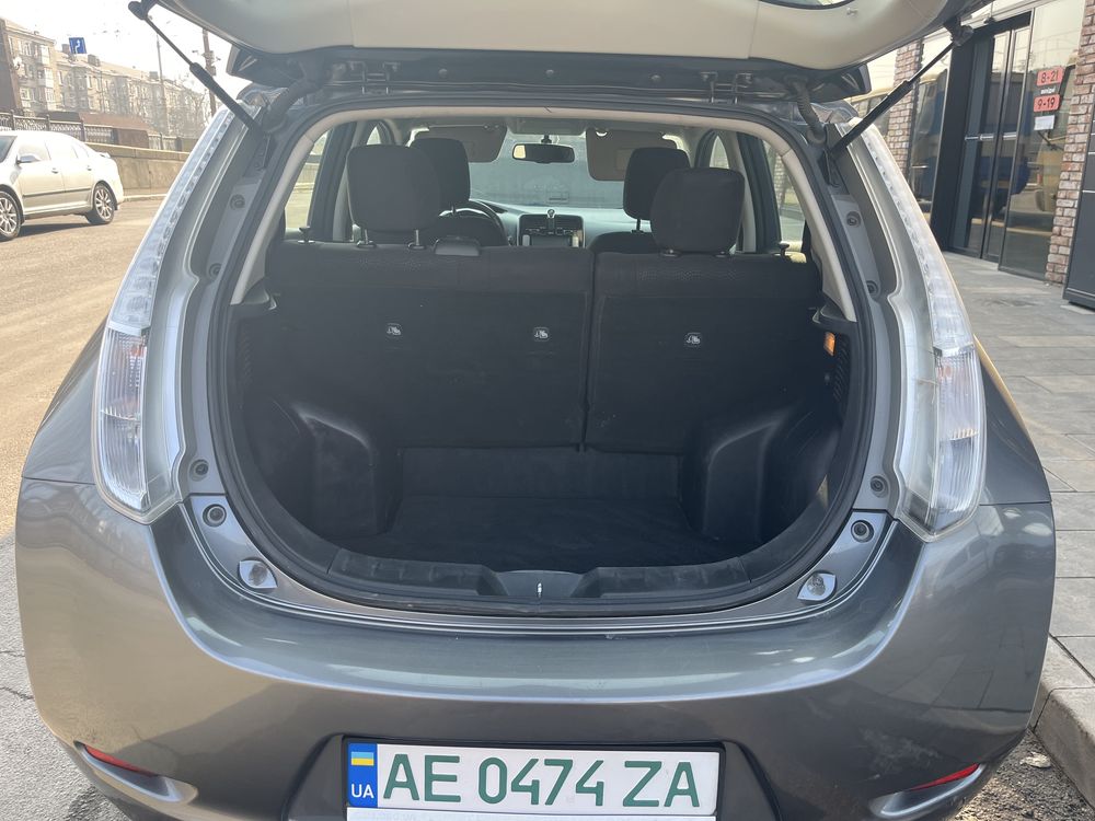 nissan liaf 24kw 2014.   SOX  81%