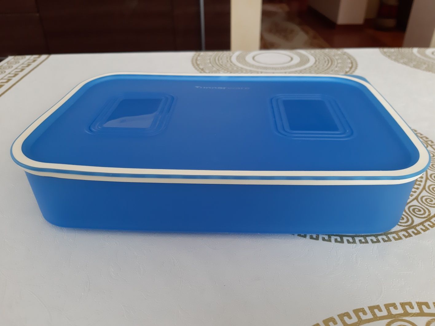 Tupperware Bazyl pojemnik szczelny prostokątny  1,1 l