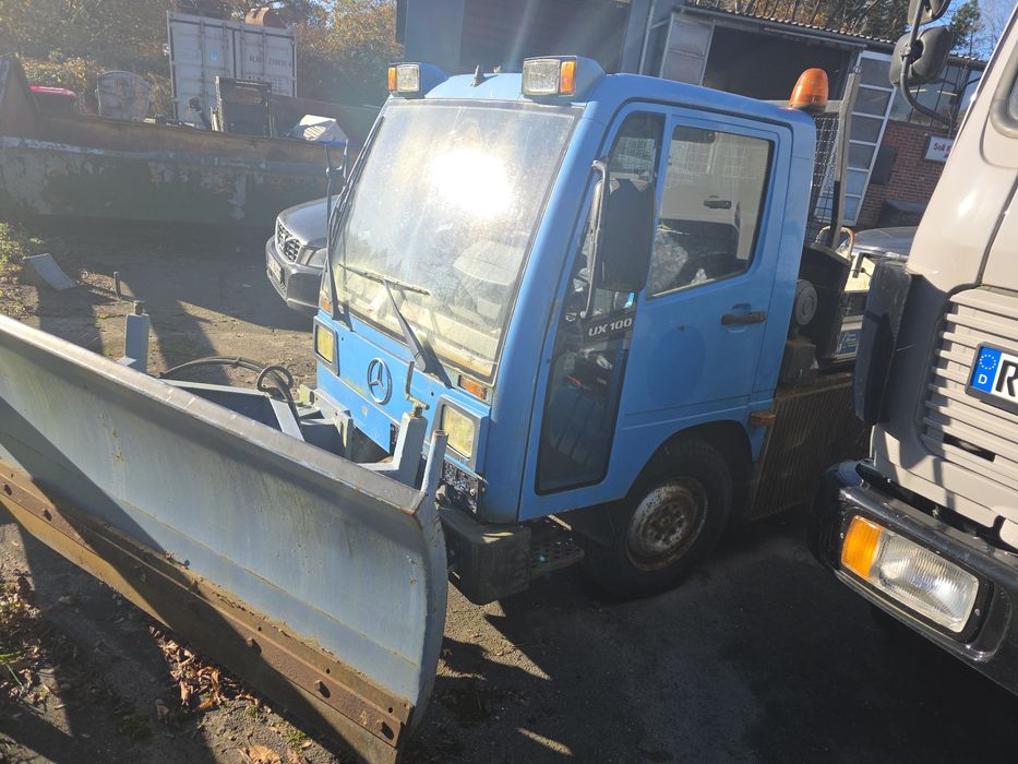 Pojazd komunalny unimog ux100 multicar 4x4 plug solarka 3.5t wywrotka