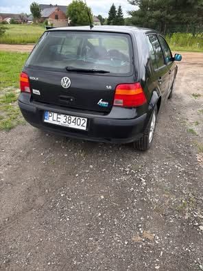 Volkswagen Golf IV 1.6 16V 2000r.