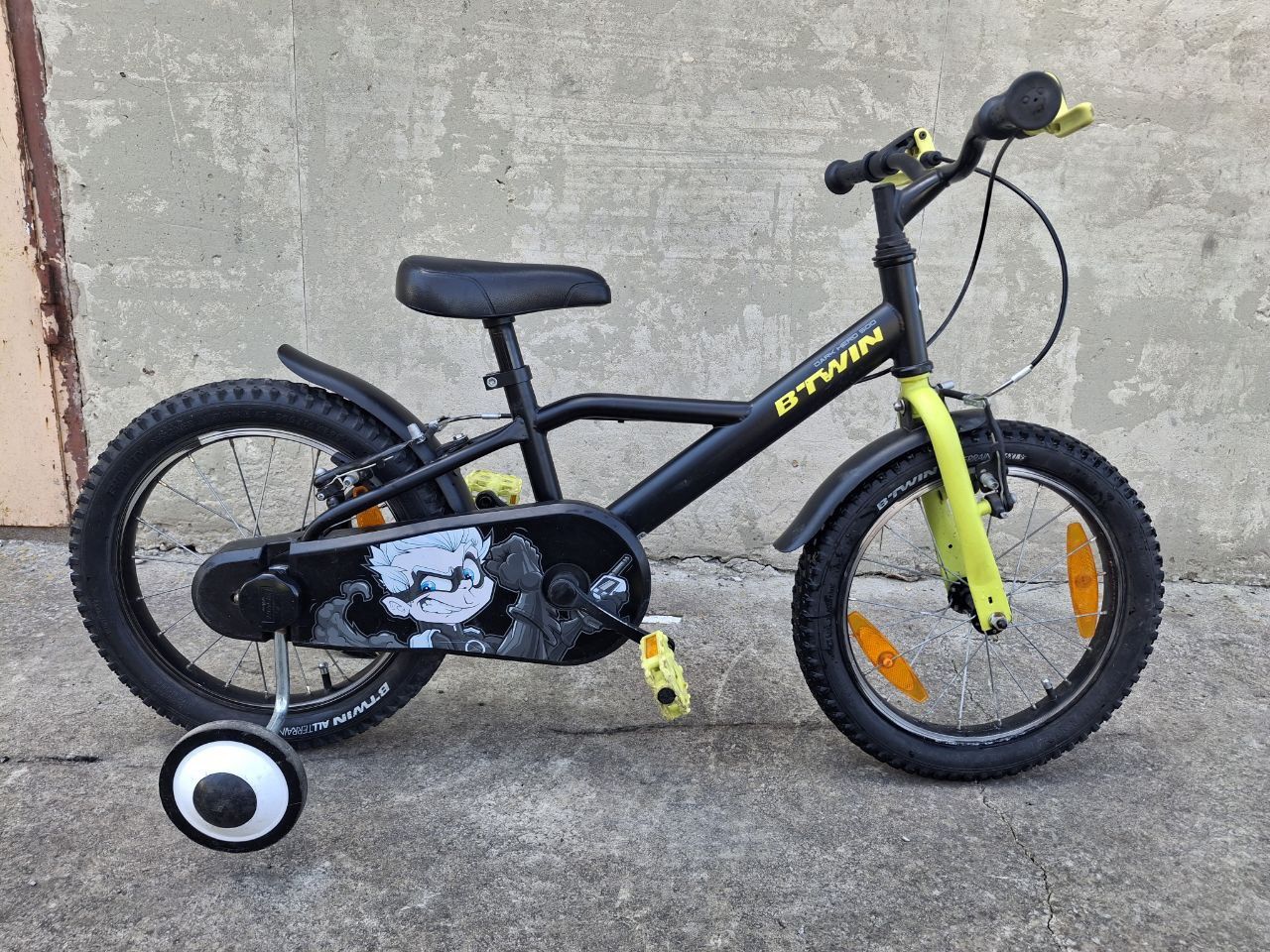 Велосипед Btwin 500 Dark Hero новий стоє 12 тисяч стоє
