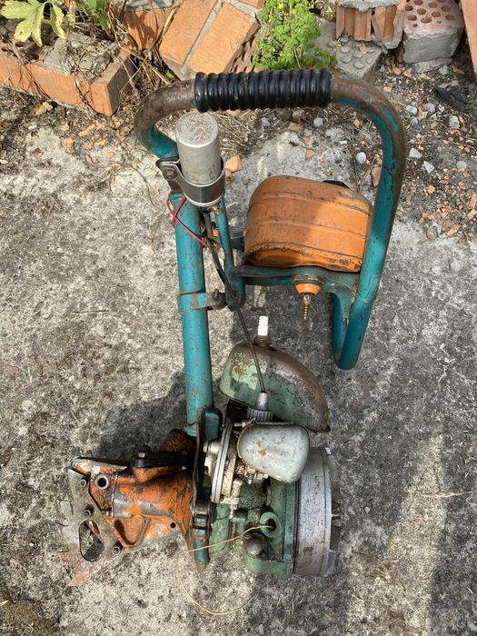 Бензопила «Дружба» в робочому стані