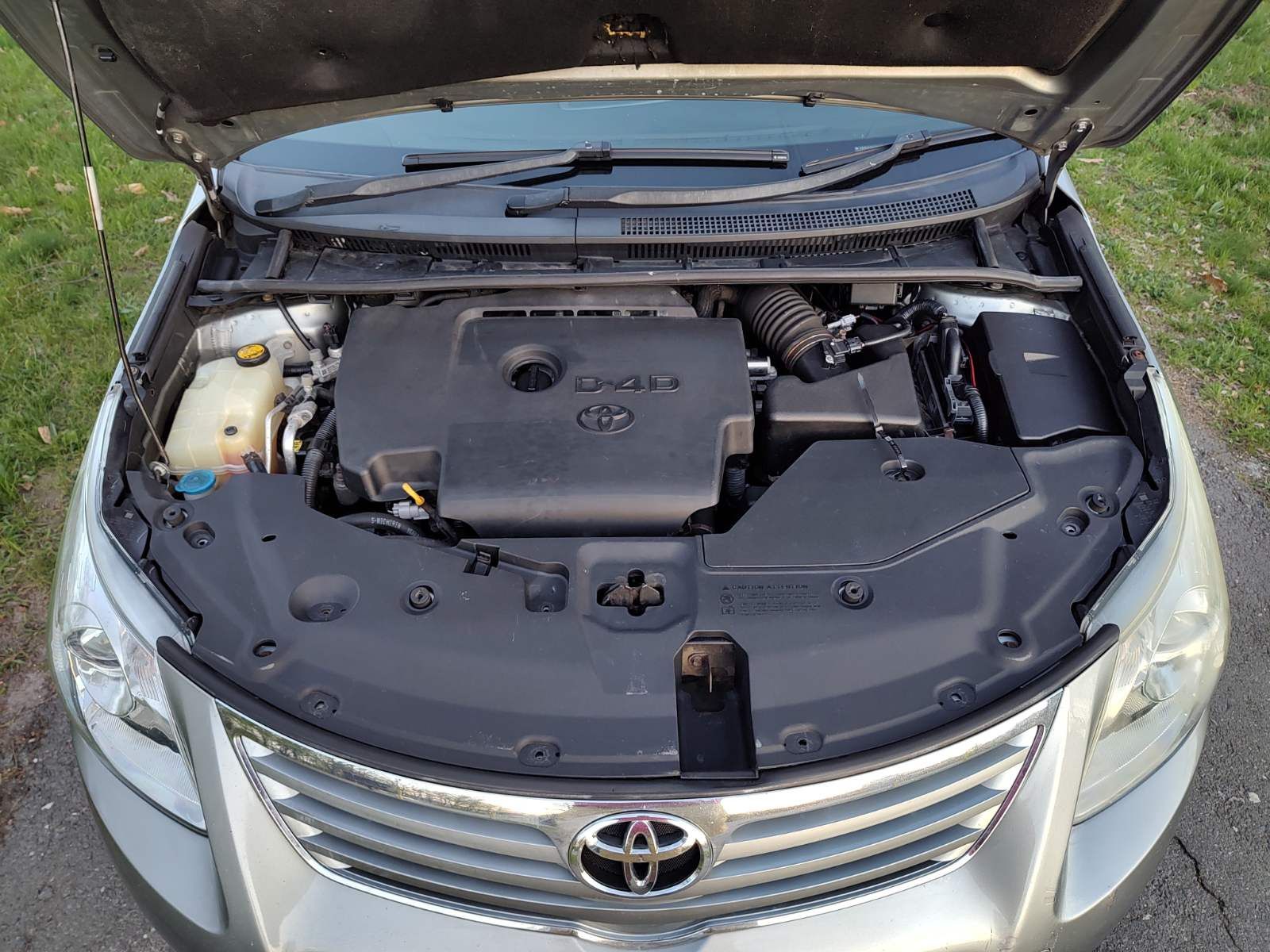 Toyota Avensis T_27 2010р. (England)