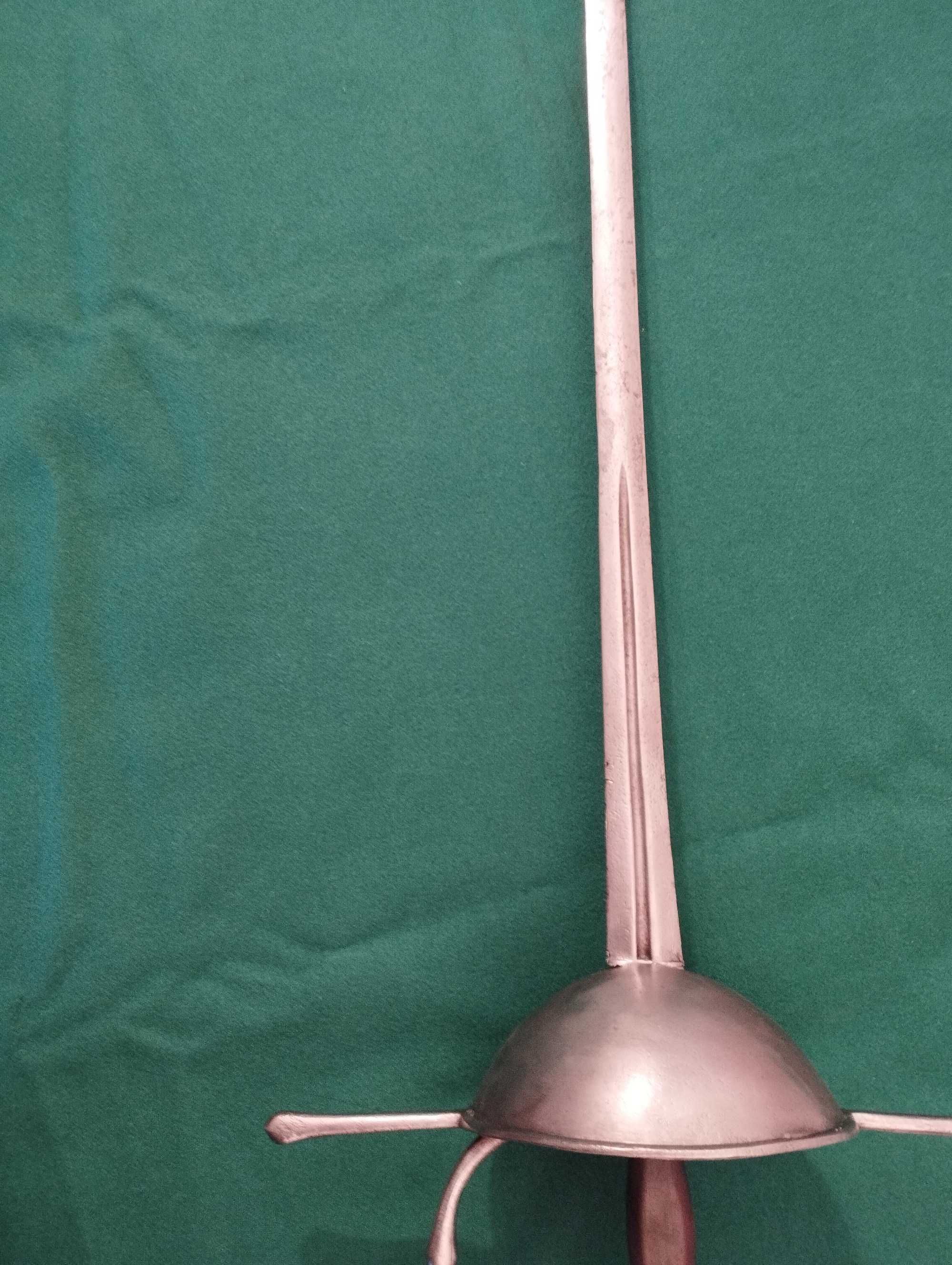 Espada ibérica TAZA do século XVII.