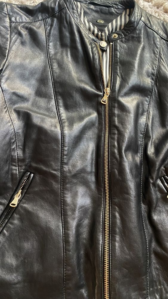 Massimo Dutti* czarna miękka kurtka rM skóra