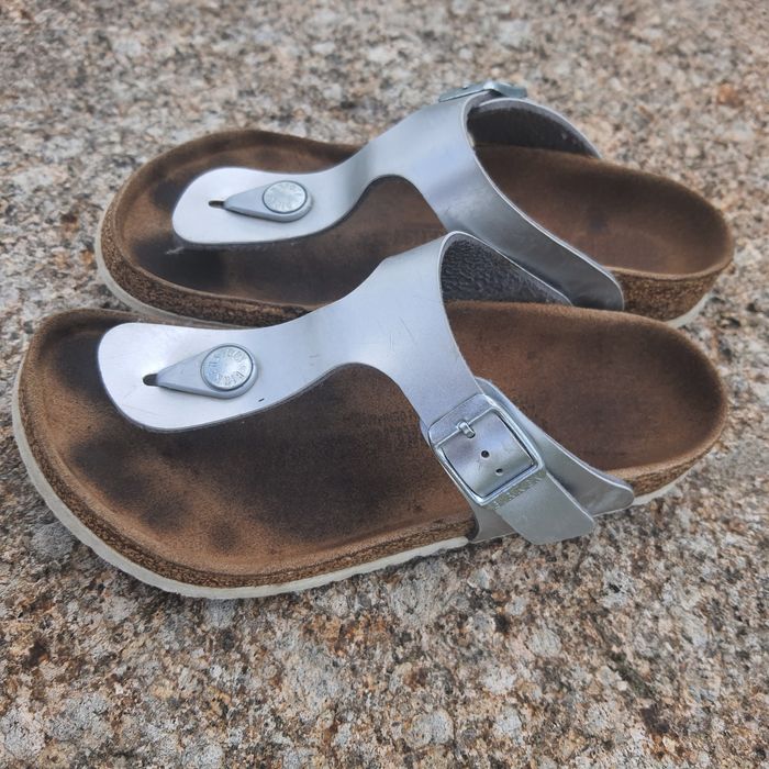 Klapki znanej renomowanej firmy Birkenstock r.27