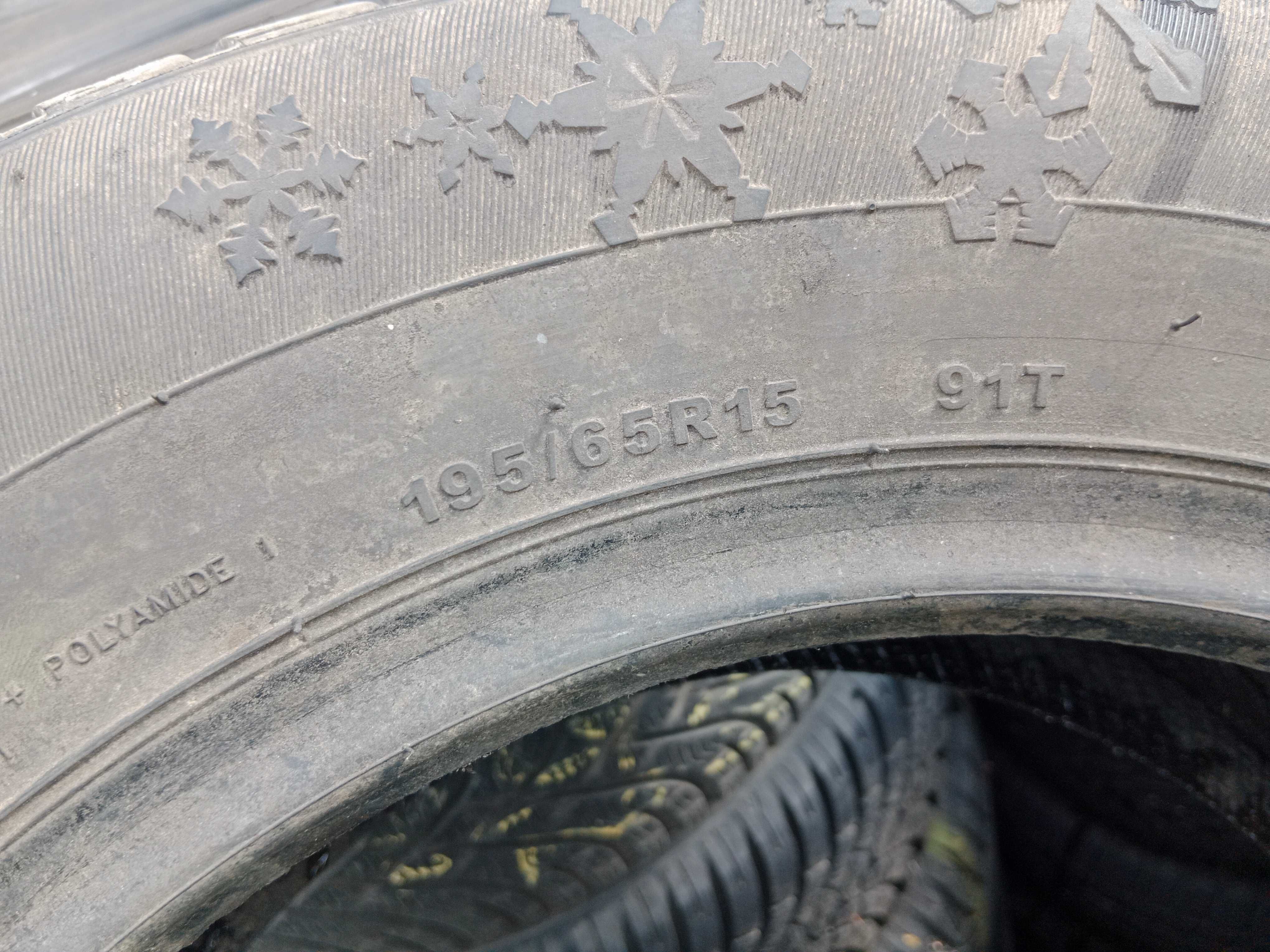 Opona używana 195/65R15 GT Radial Winter Pro 2 1szt.