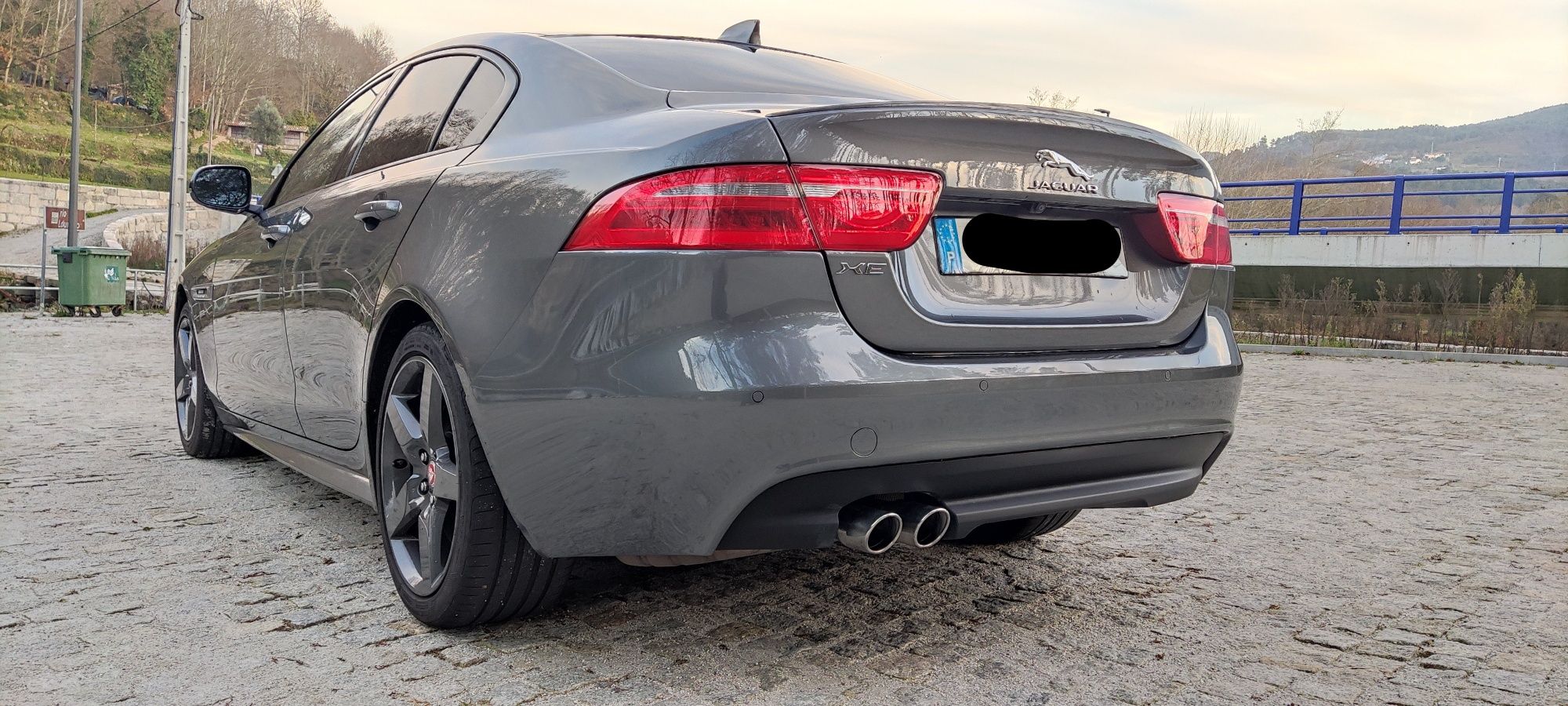 JAGUAR XE R-Sport Aut. 2018 2.0-180cv