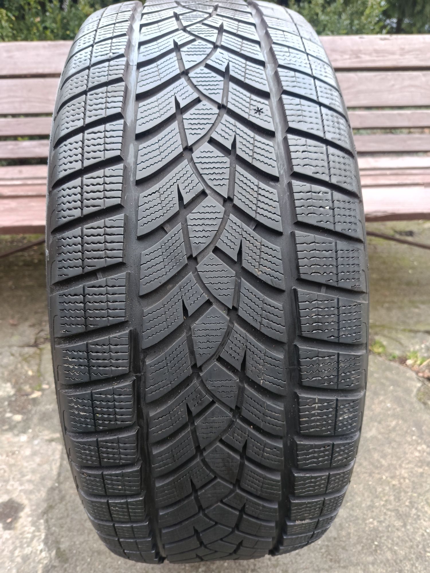 1szt Goodyear Ultragrip Performance+ 275/50/20 113V 7mm 2023rok