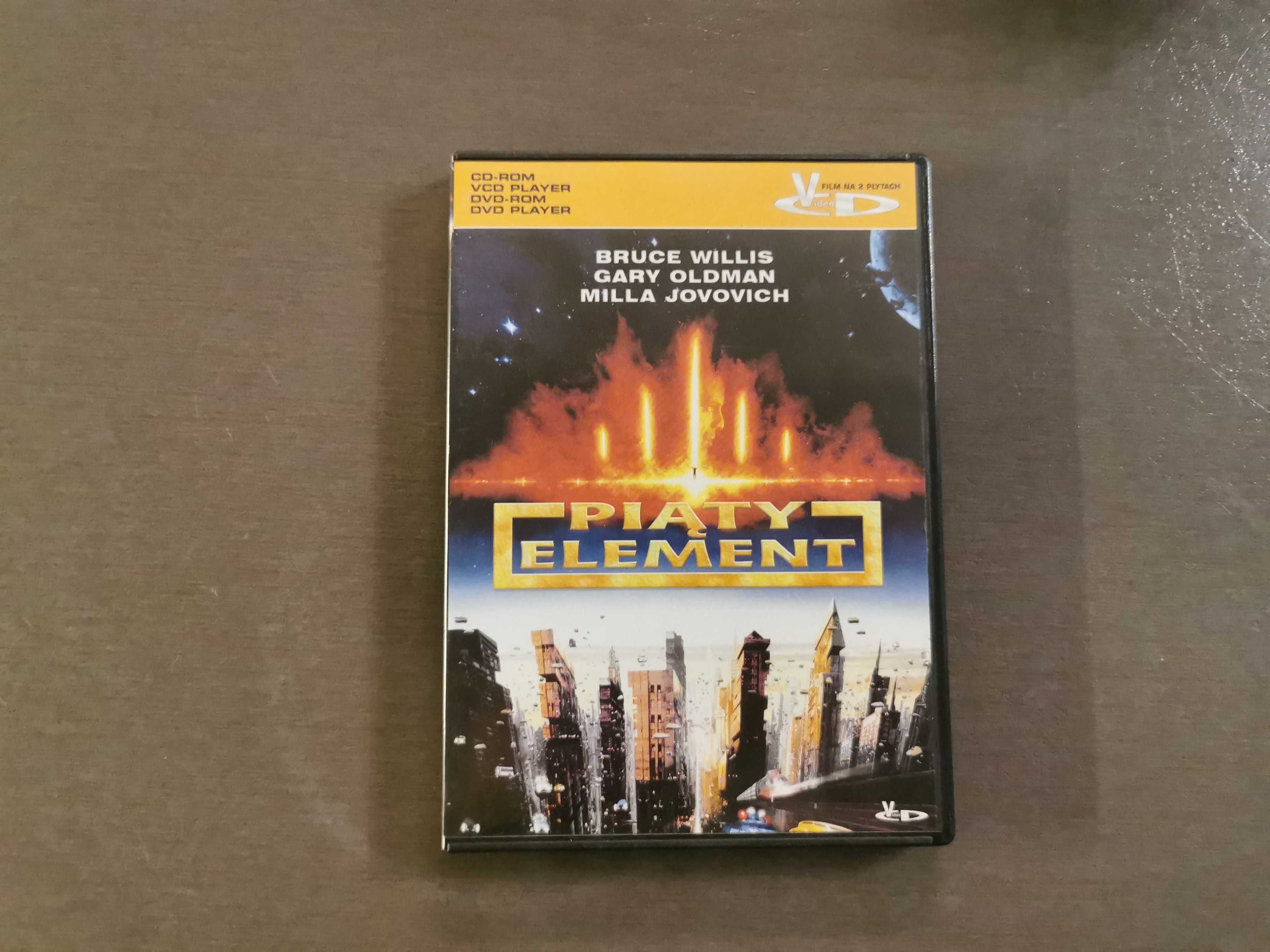Piąty Element - Bruce Willis, Gary Oldman, Milla Jovovich - film VCD