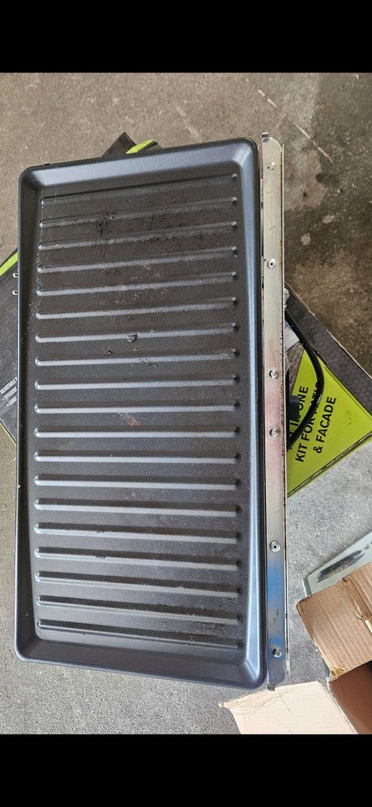 Grill elektryczny