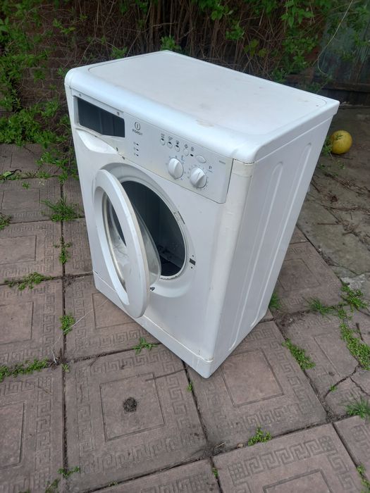 Корпус от стиральной машинки ИНДЕЗИТ.