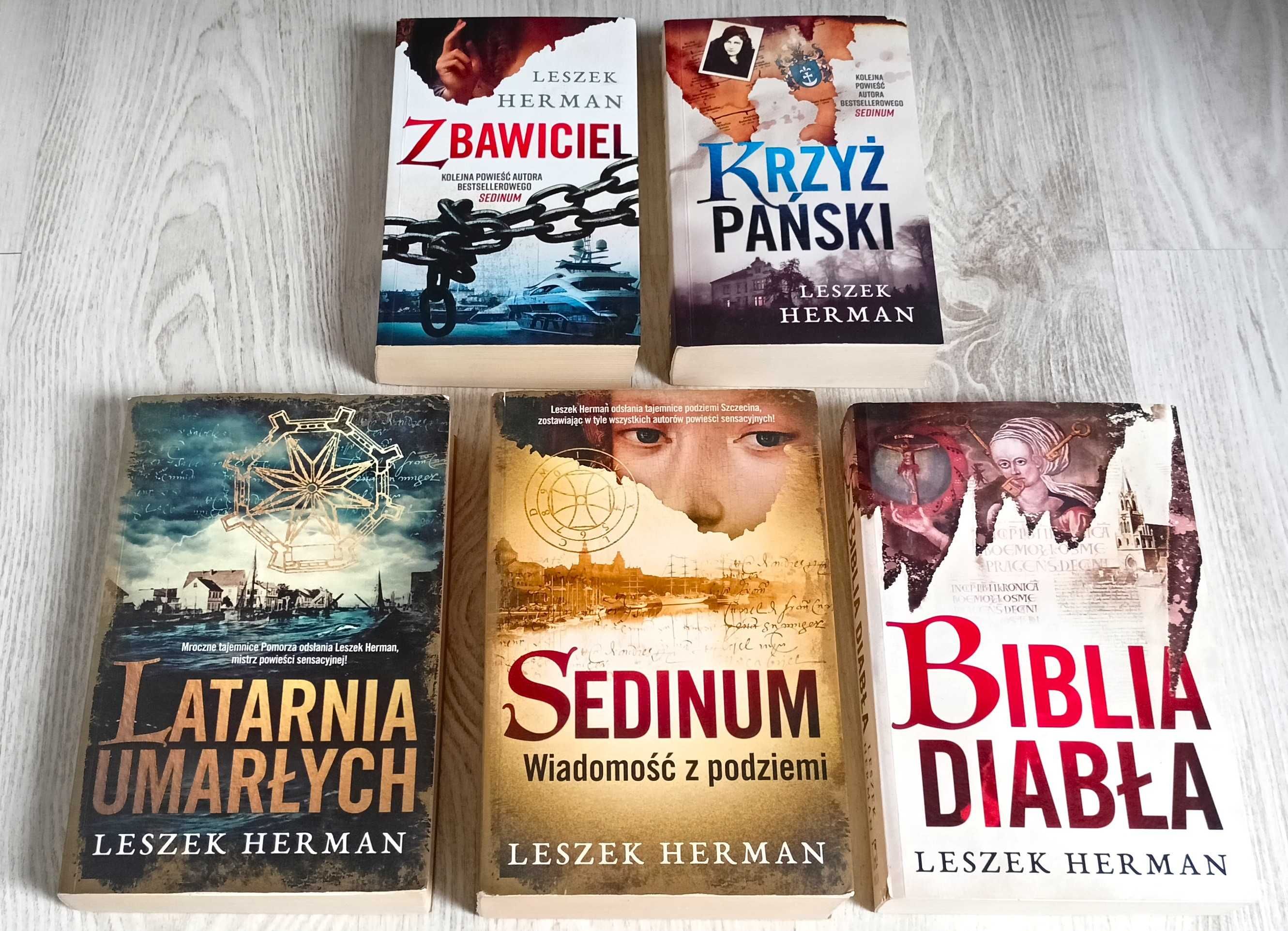 Herman Latarnia umarłych Biblia diabła Sedinum Krzyż Pański Zbawiciel