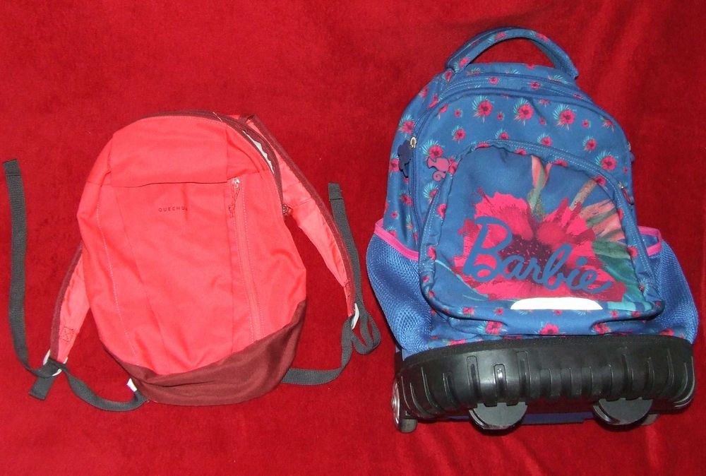 Zestaw Plecak tornister szkoły na kółkach Barbie w kwiaty szkolny