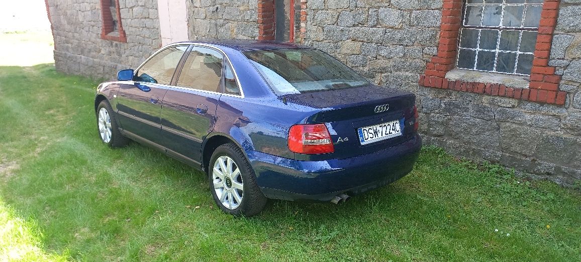 Audi A4 1.8 turbo AUTOMAT! LPG