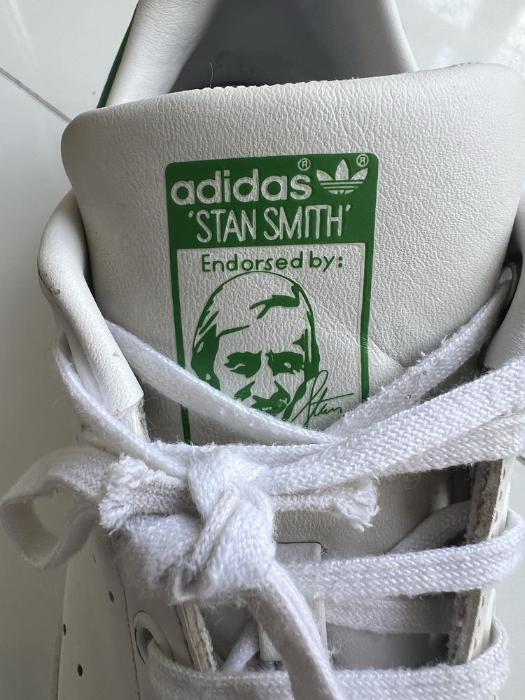 Sapatilha Adidas Stan Smith