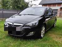 Opel Astra J benzyna