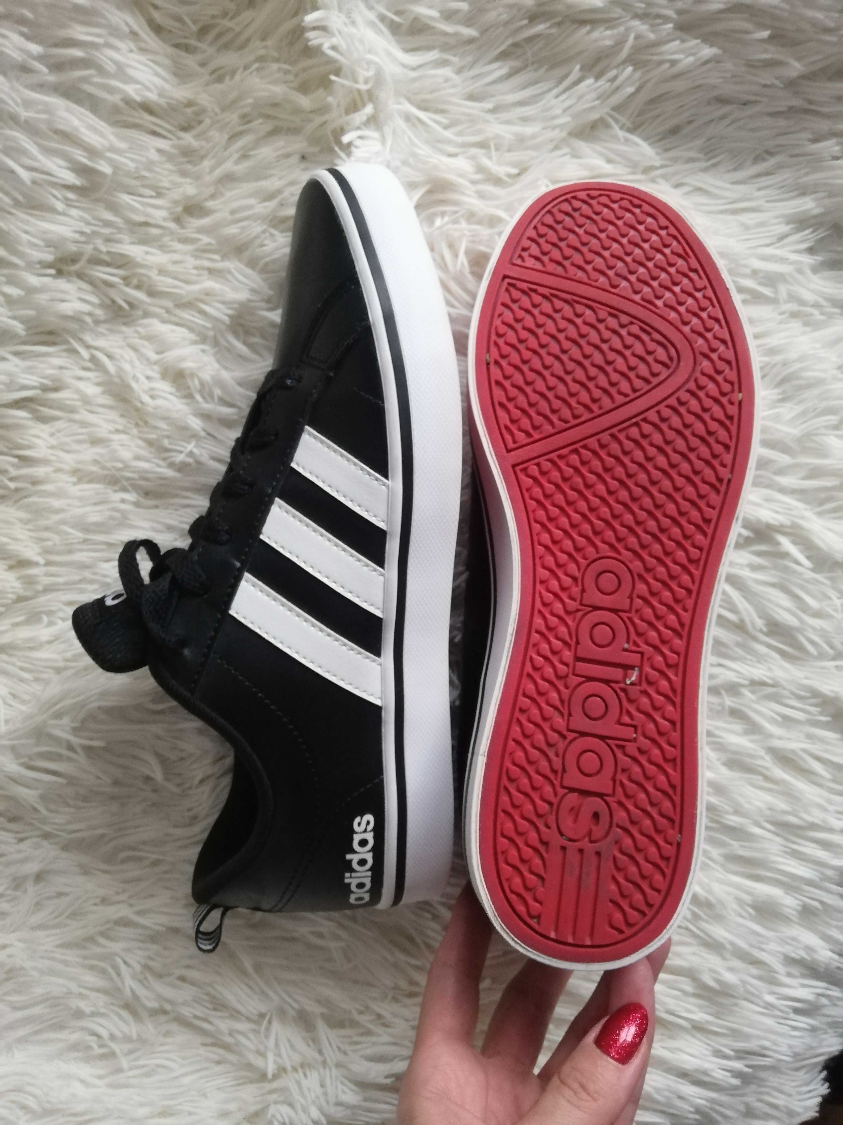 buty Adidas 40 B74494 buty adidas 40 czarne skóra