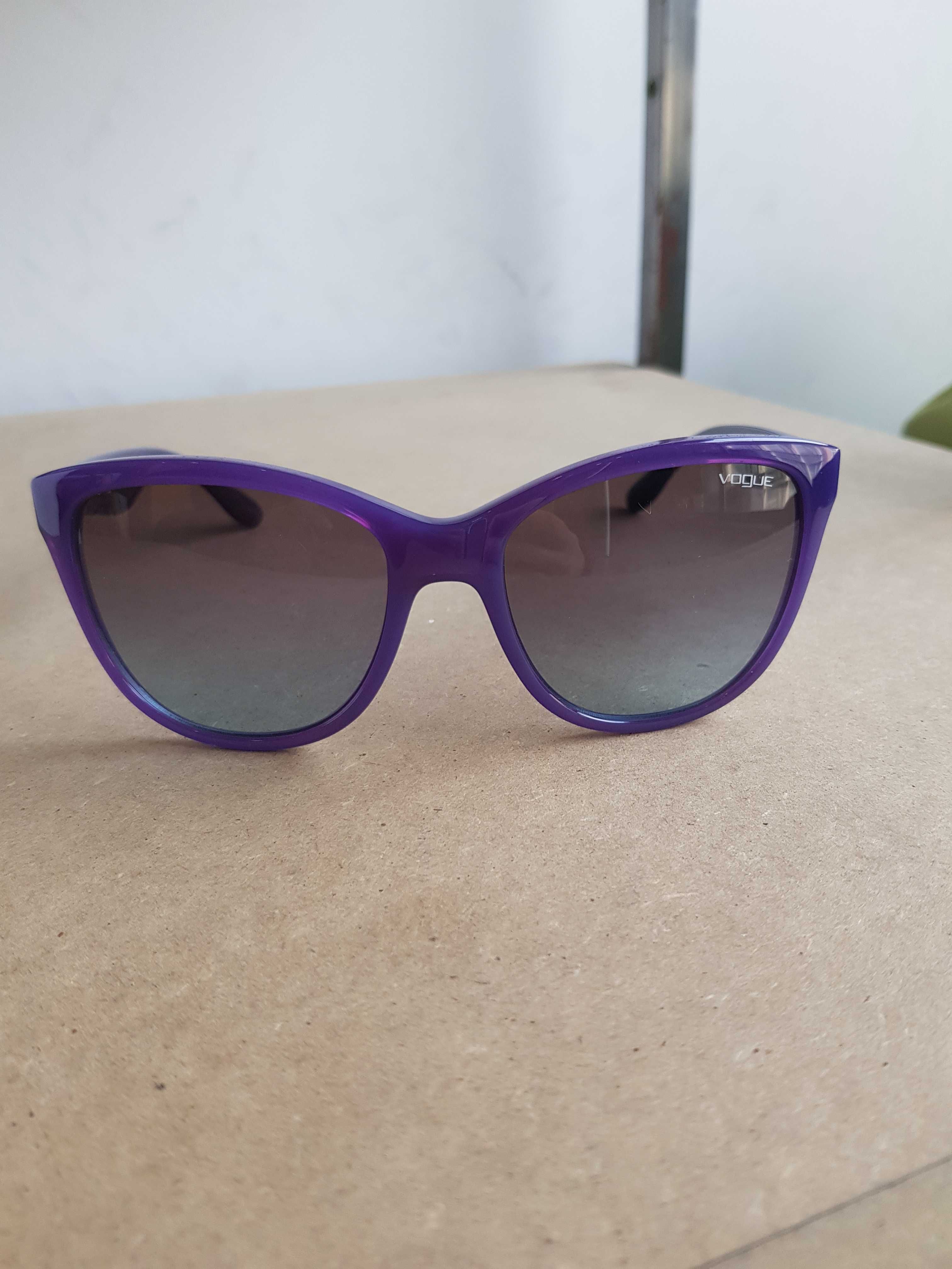 Oculos de sol Vogue NOVOS