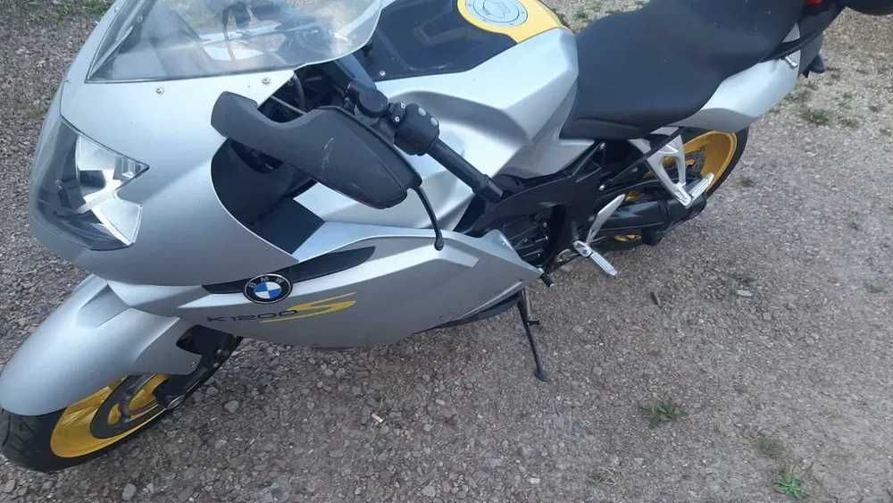 BMW 1200S Rok 2008