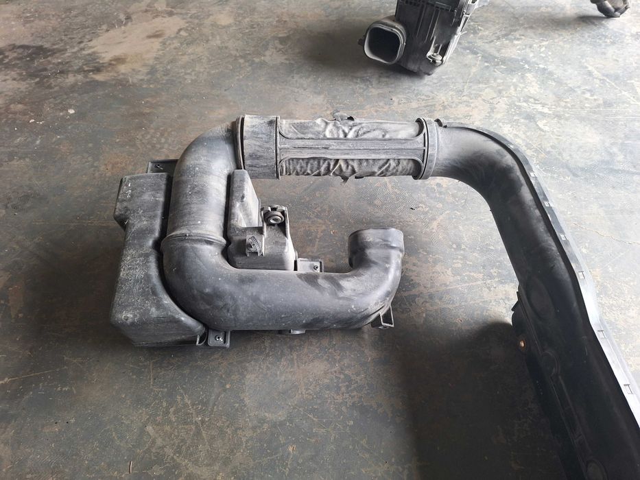 Rezonator powietrza Hyundai i40 1,7 CRDI