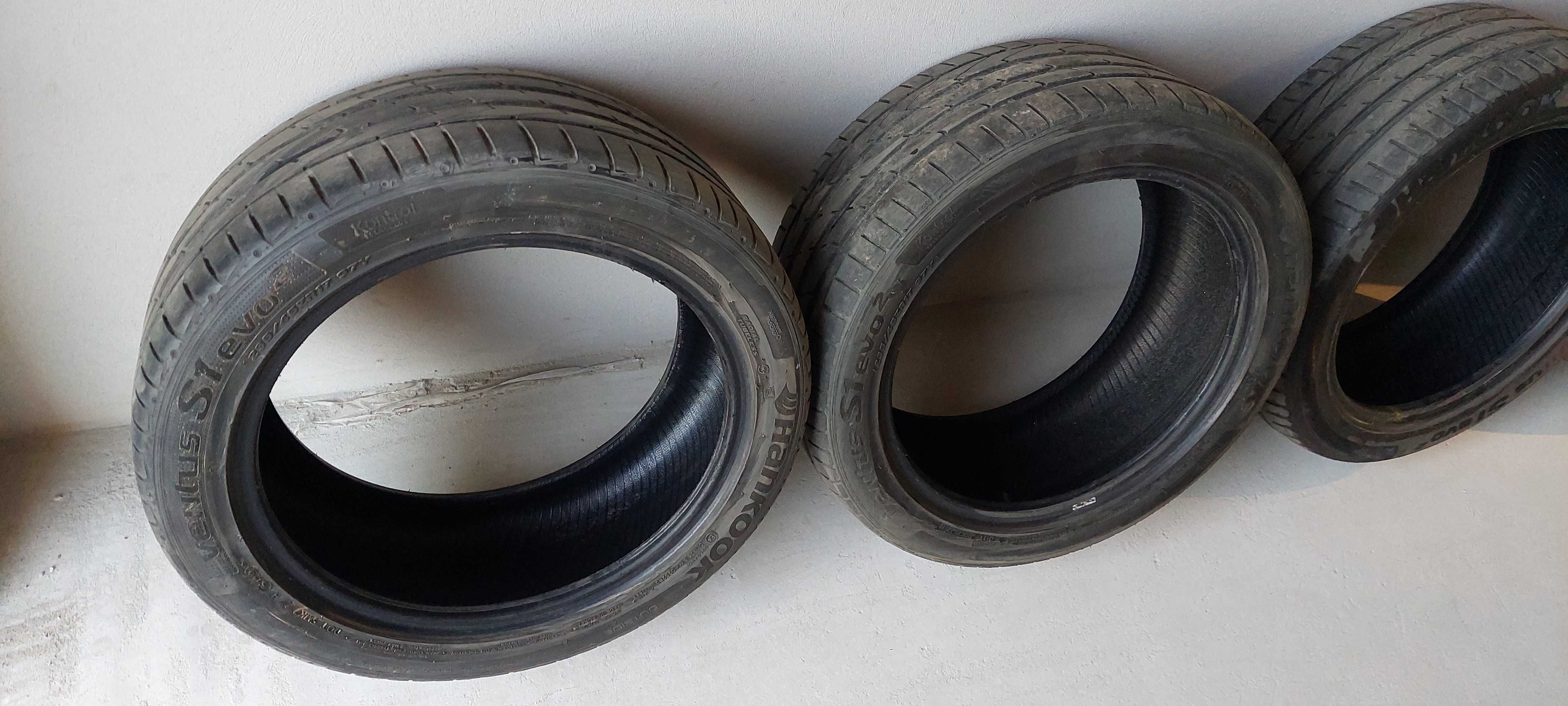 Opony Hankook 235/45/17 dot 2019 4 szt za 100 zł