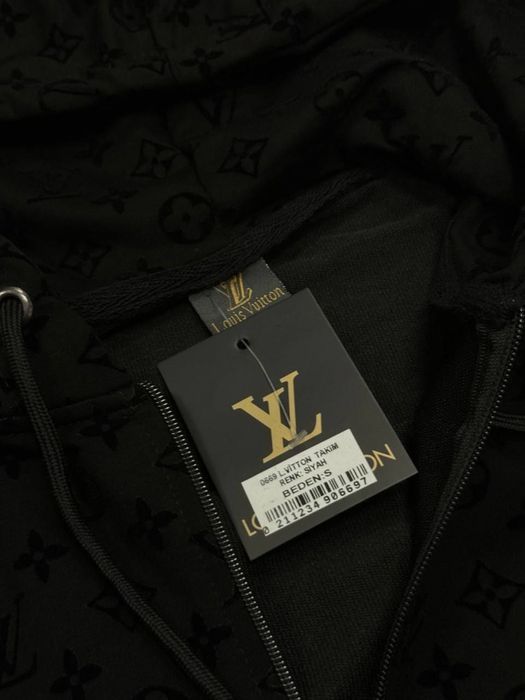 ЖЕНСКИЙ КОСТЮМ LV Кофта/штаны Louis Vuitton 2025 черный люкс осень хит