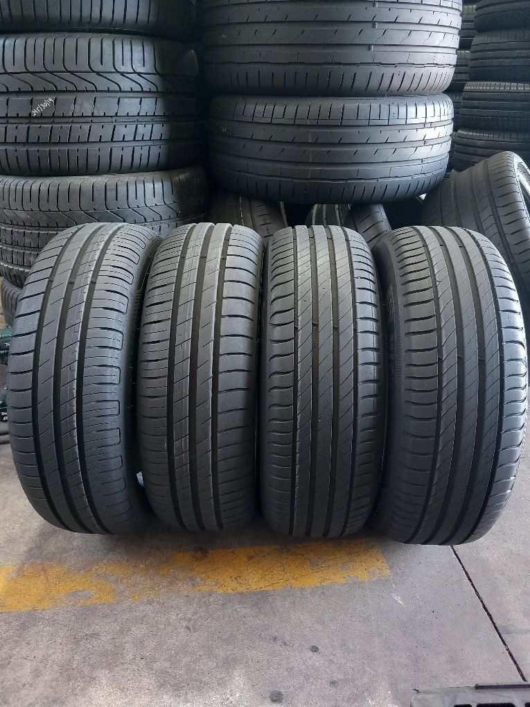 Pneus 185/60/15 Michelin Primacy4, Goodyear Efficient Grip Performance