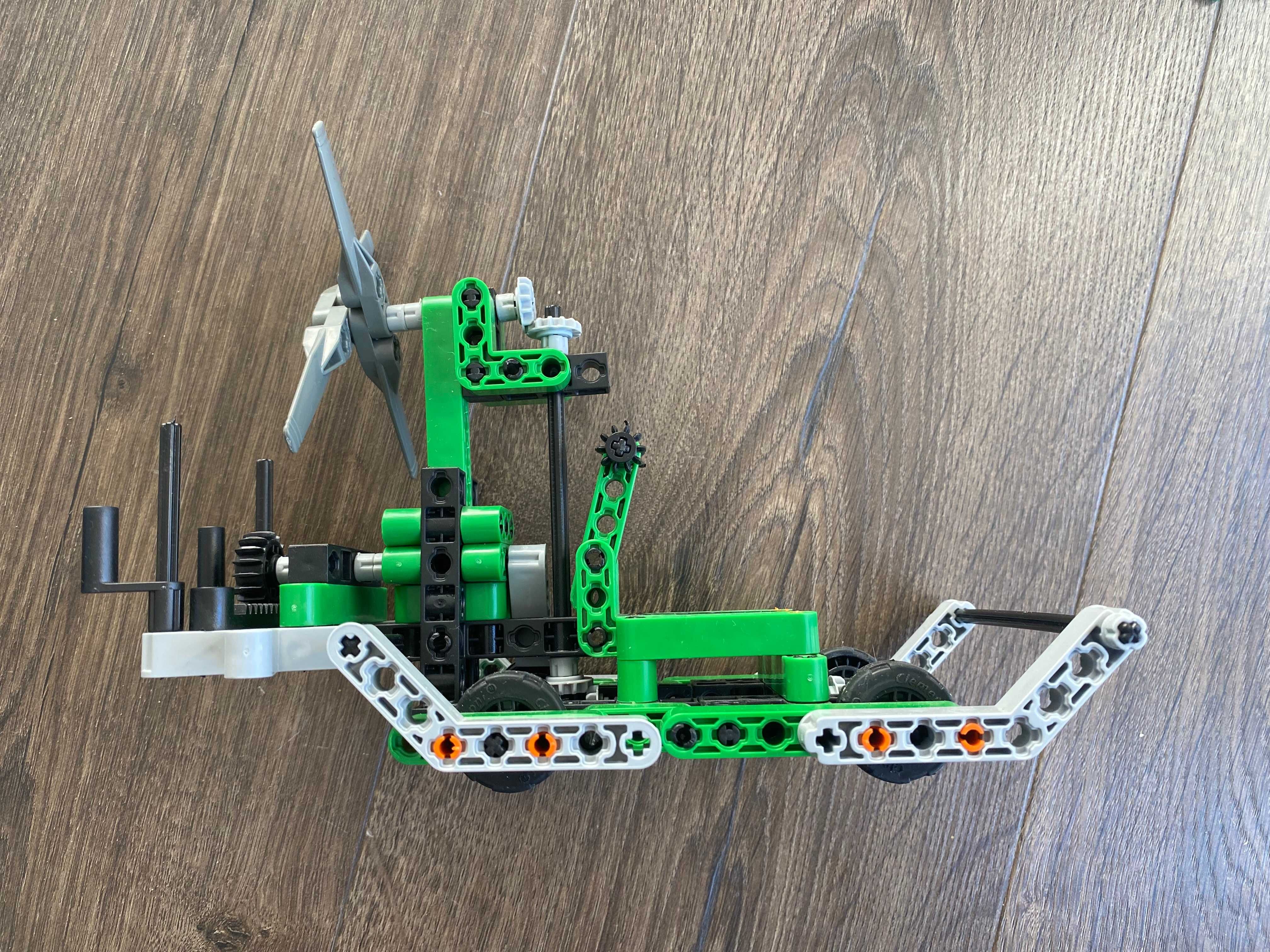 Zestaw klocków Clementoni 60953 Mechanics helikopter poduszkowiec