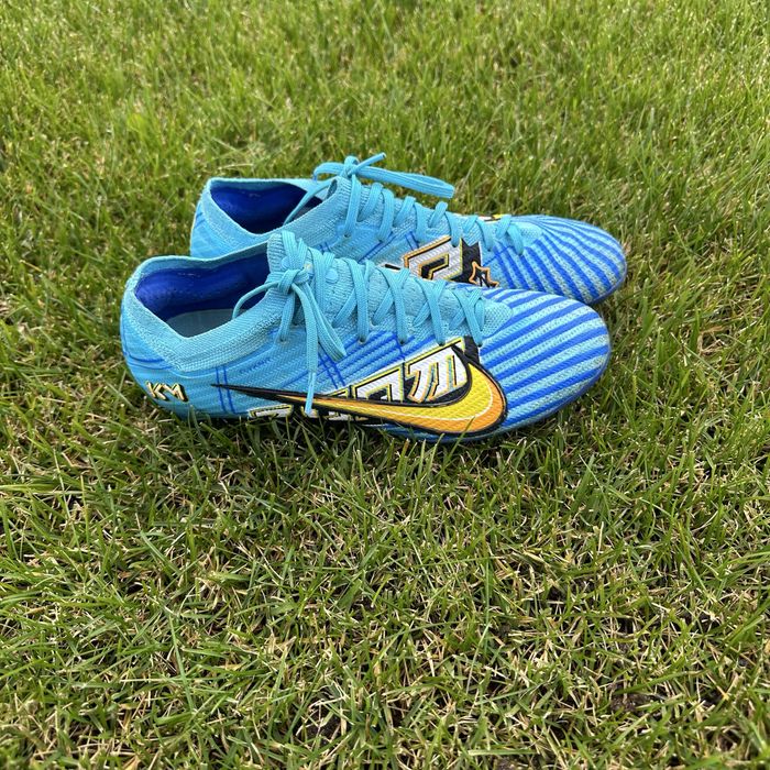 Профісійні бутси Nike Phantom/Mercurial/Mercurial KM