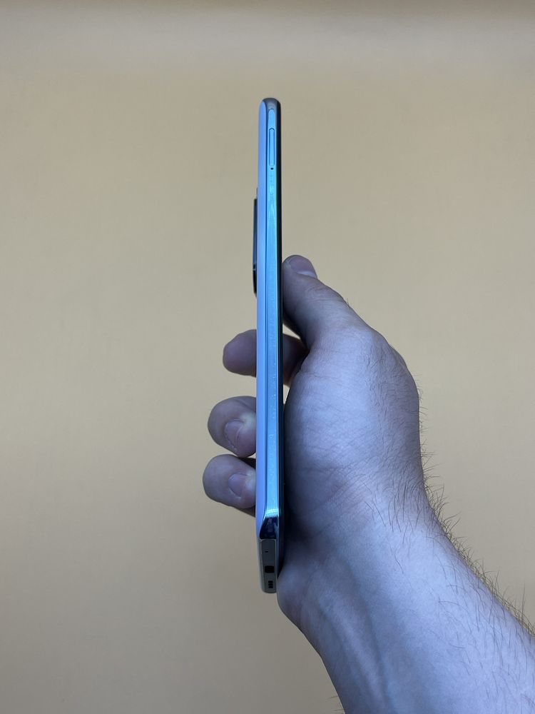 ОТЛИЧНОЕ состояние! Xiaomi Redmi Note 10 Pro 6+1/64 Gb