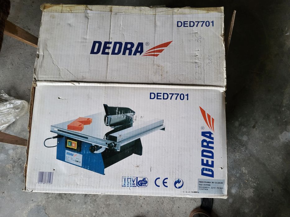 Przecinarka do glazury Dedra DED7701