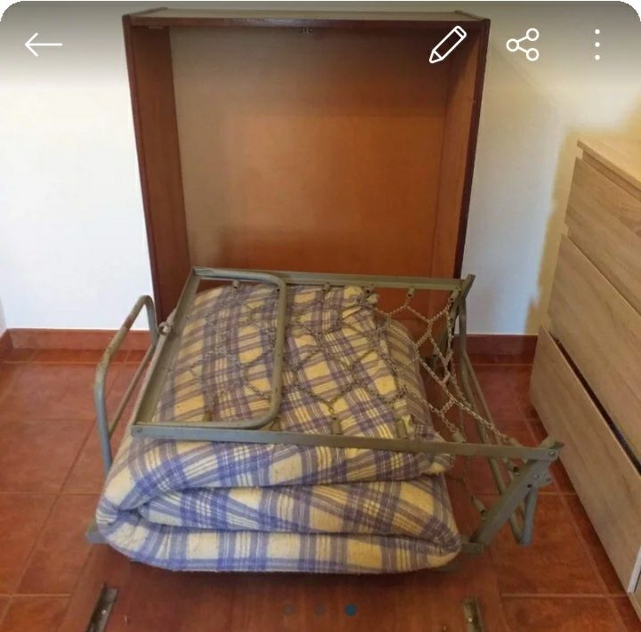 Móvel que abre em cama