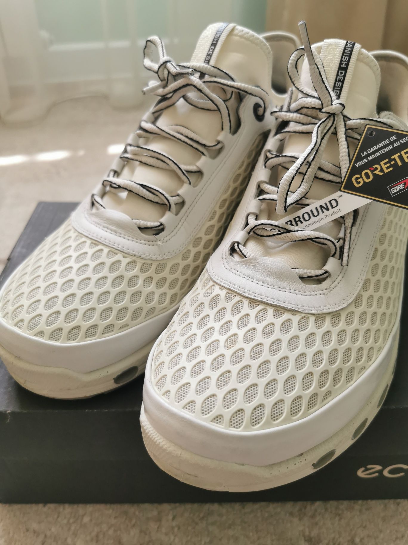 Продам ecco кросівки Ecco