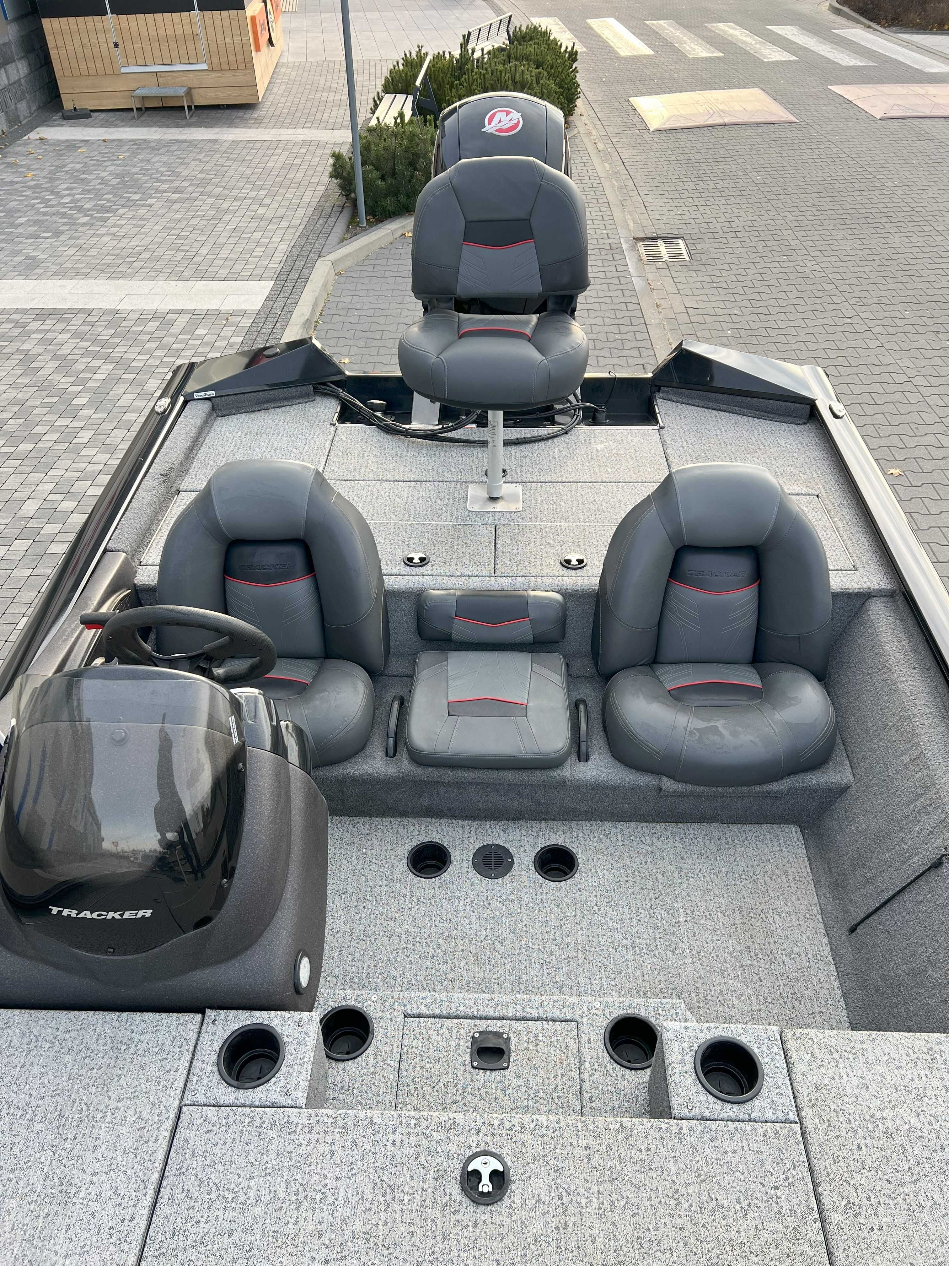 Łódź wędkarska motorowa aluminiowa Tracker Pro Team 195 TXW