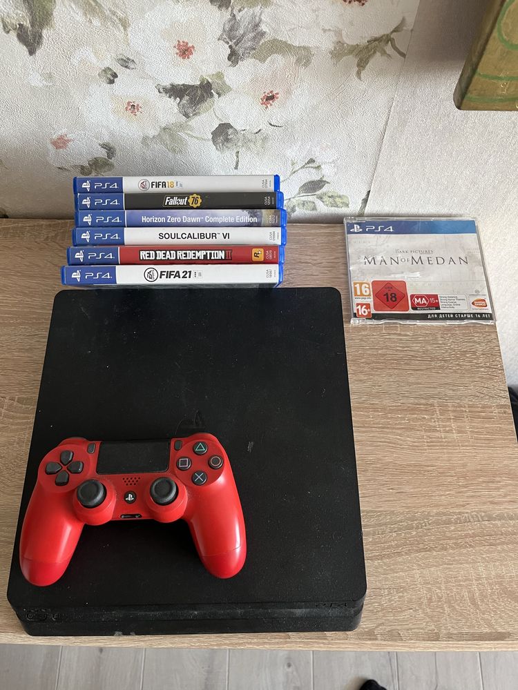 Playstation 4 slim 1tb plus gry