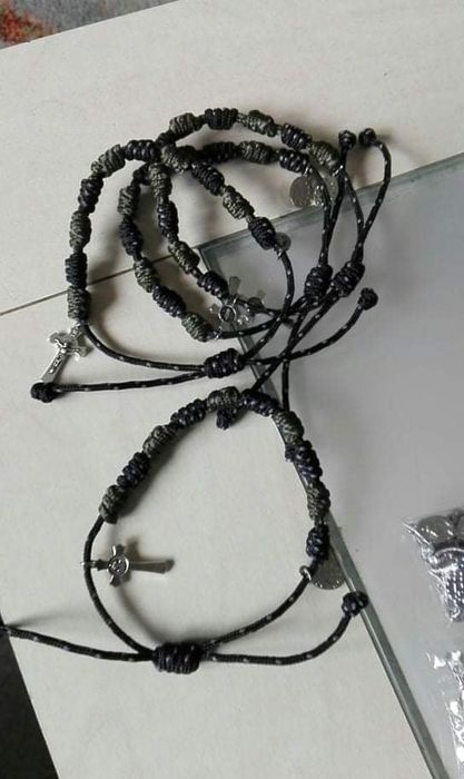 Różaniec na rękę pleciony z microcordu 2mm