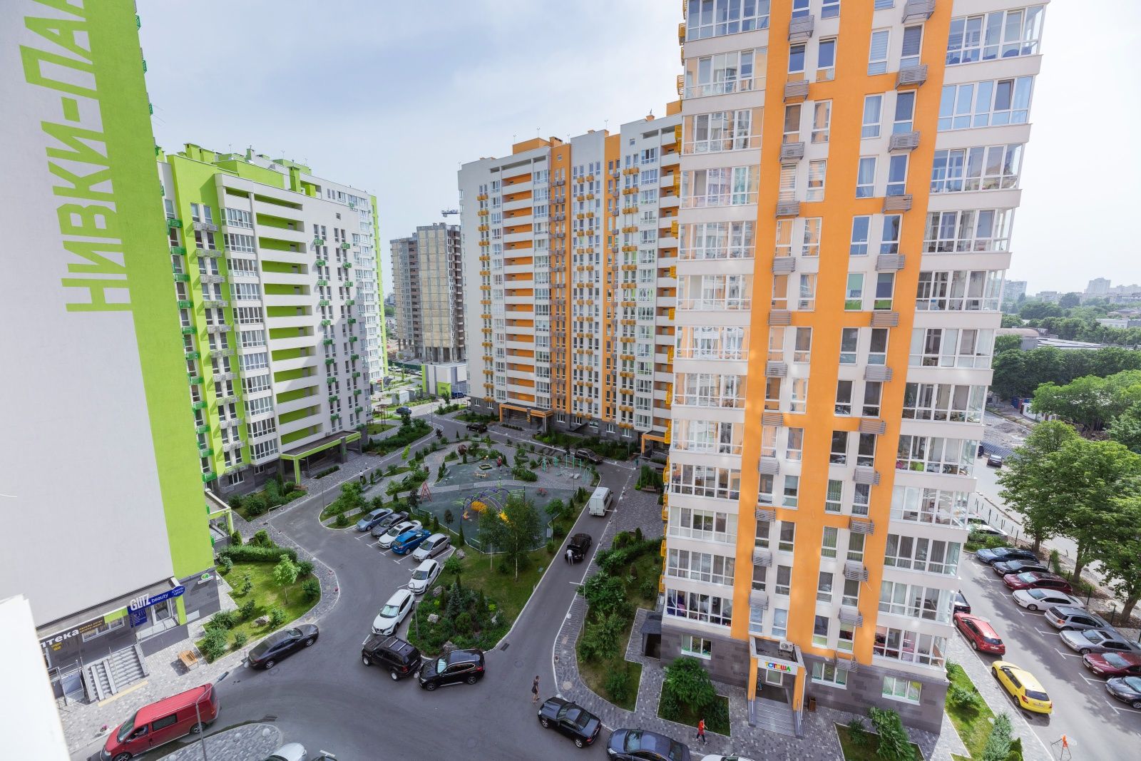 Квартира в "Нивки Парк" проспект Перемоги.  Центр.  Нивки.  Ванна.  Балкон