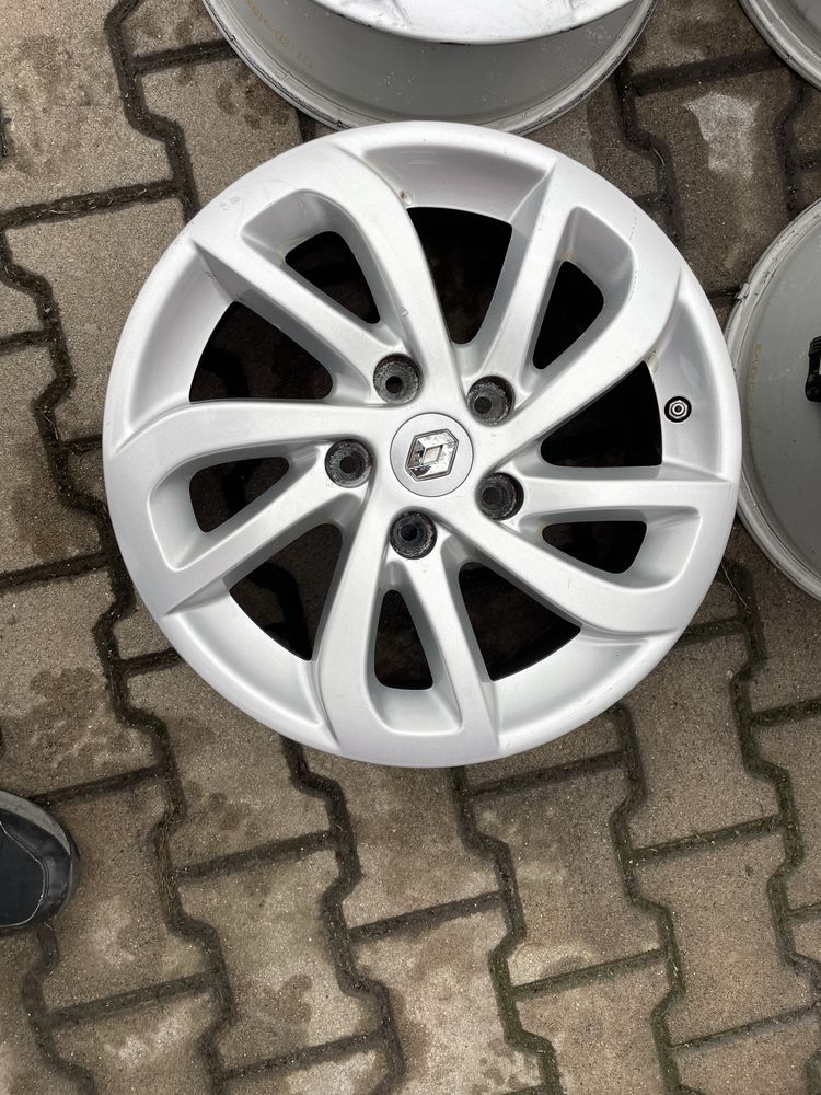 Felgi kola renault megane scenic 16 cali 5x114,3 et47 6,5j z czujnikam