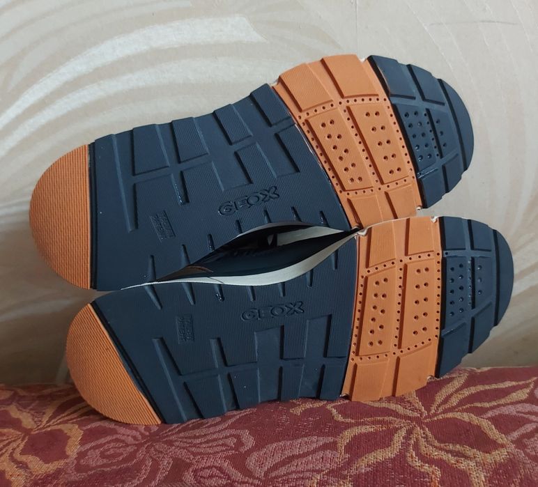 Geox Respira фірмові кросівки, p.43[28 см]